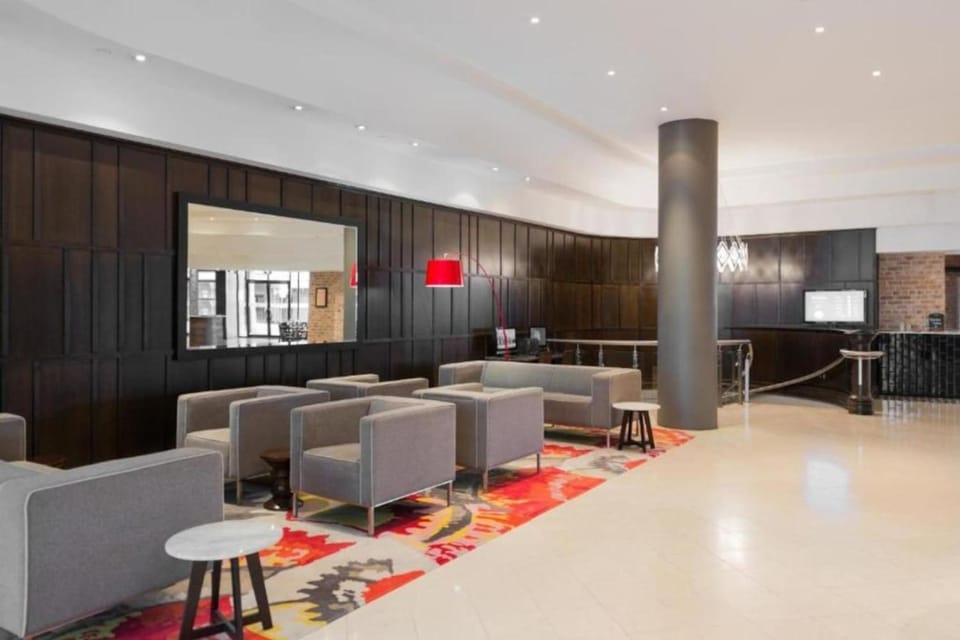 Two-bedroom City Escape I Mantra on Queen Apartment in Brisbane City