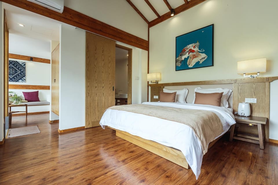 Bed, Photo of the whole room