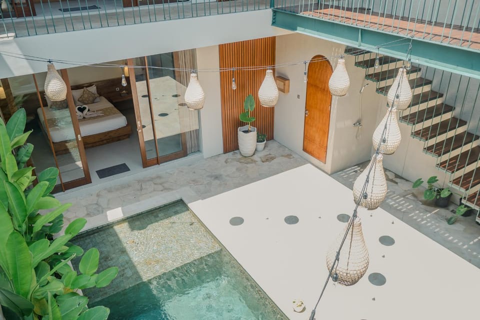 Patio, Day, View (from property/room), Balcony/Terrace, Pool view, Swimming pool, Swimming pool