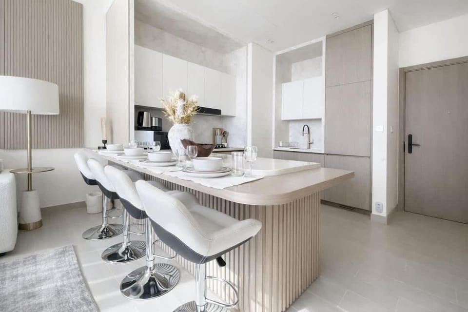 Platinum 1BR W Private Pool Binghatti Royale Apartment in Dubai