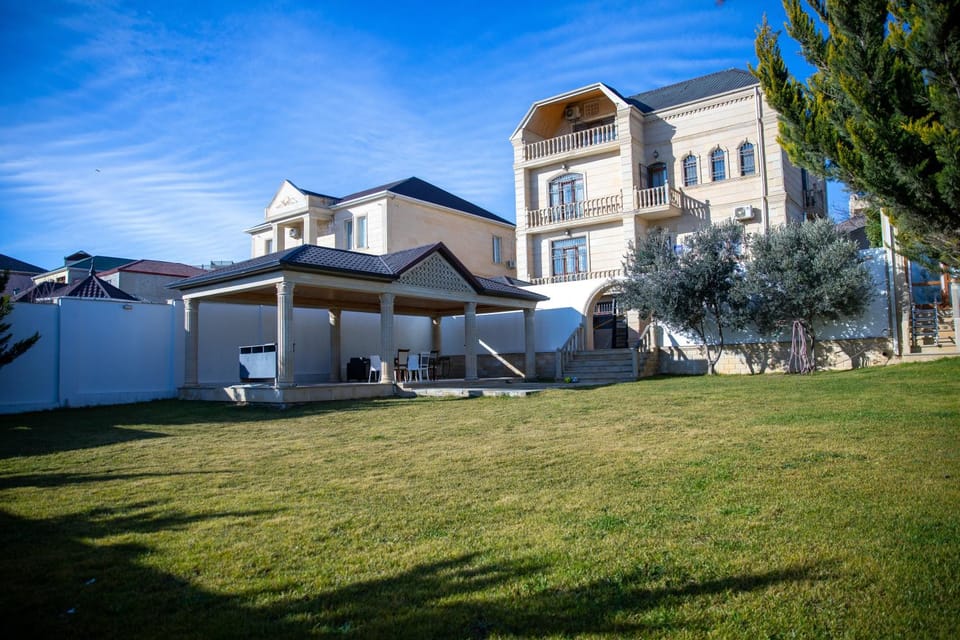 Property building, Spring, Natural landscape, Garden, Garden view