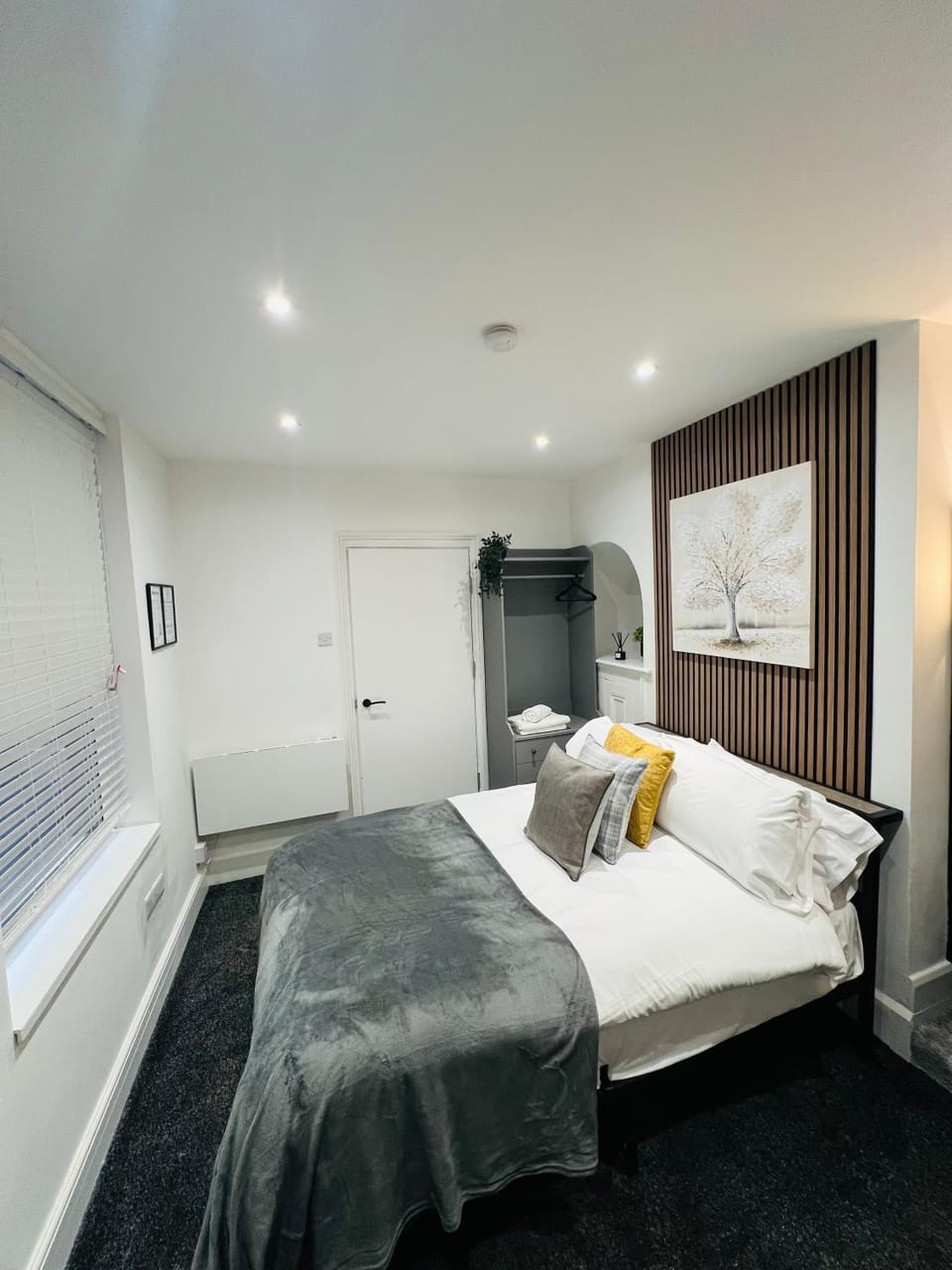 Yastayzzz Studio 2 Worcester House with Free Parking Apartment in Worcester