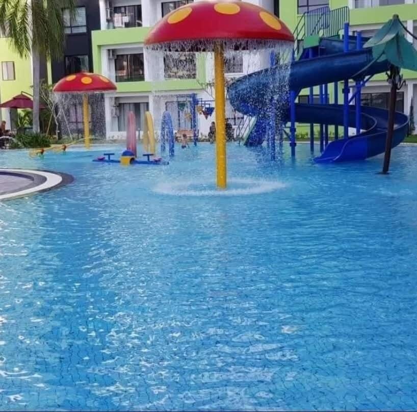 Ipoh Manhattan Condo, Pengkalan 4br12pax Apartment in Ipoh