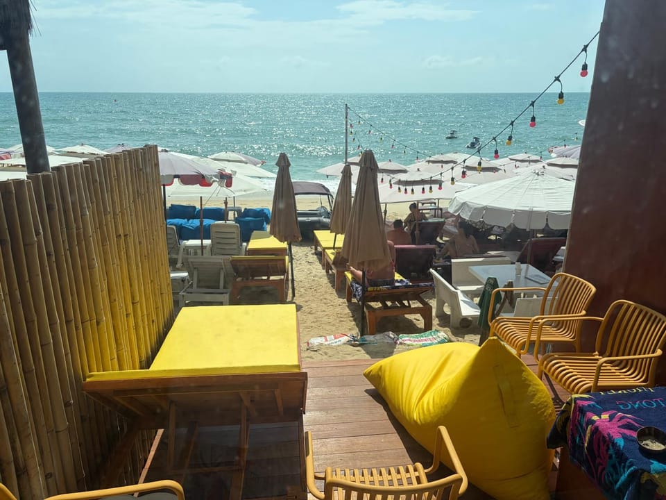 Noahs Ark Beachfront Hostel in Ko Samui