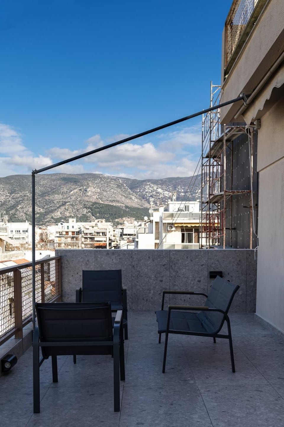 Balcony/Terrace, Mountain view
