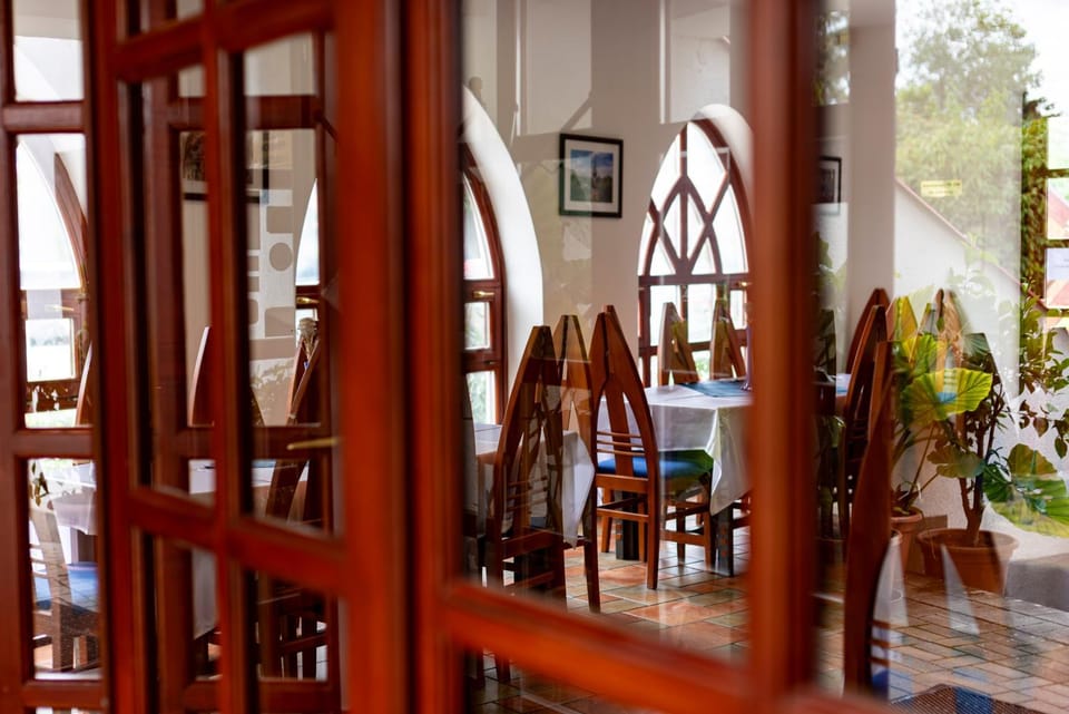 Hét Csillag Üdülő és Konferencia Központ Bed and Breakfast in Slovakia