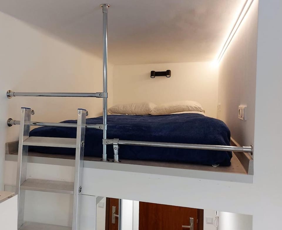 Old Town Stage Studio Two Apartment in Krakow
