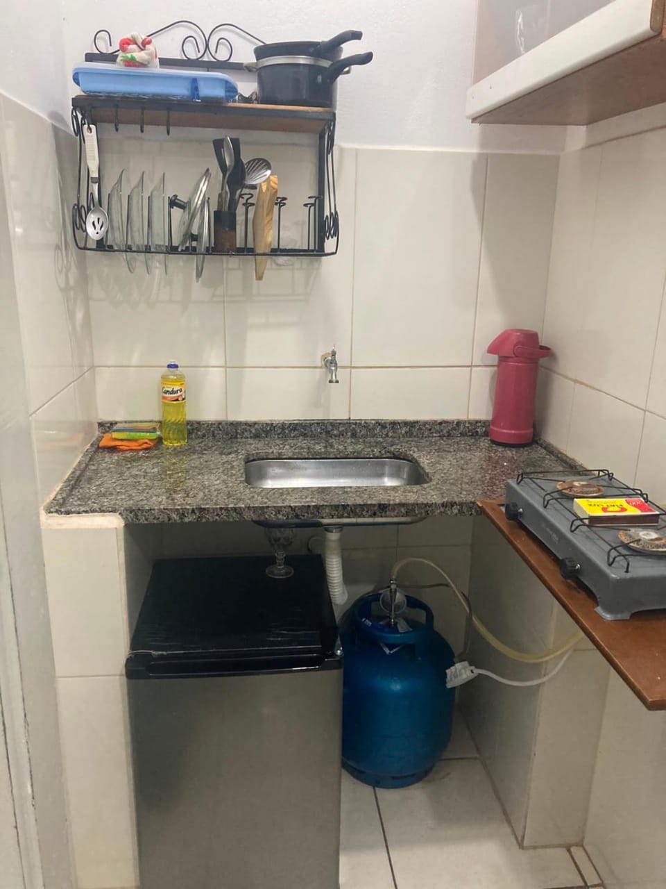 kitnet26 with air conditioning and parking, well located Apartment in State of Paraná