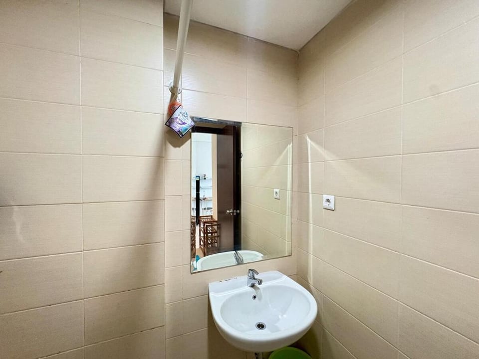 Cozy 1BR Saveria Apt BSD with pool Apartment in West Java