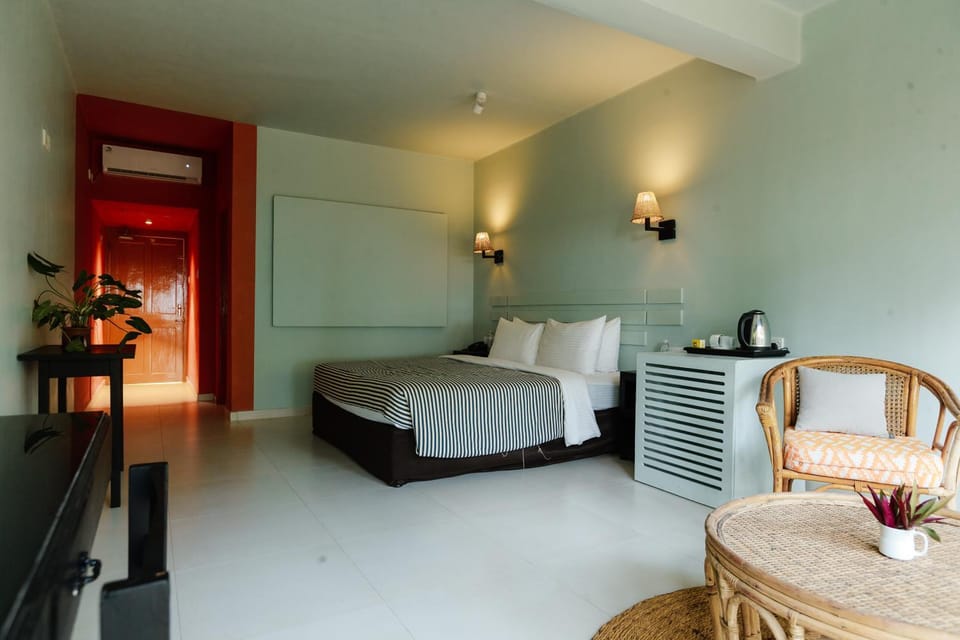 Bed, Photo of the whole room