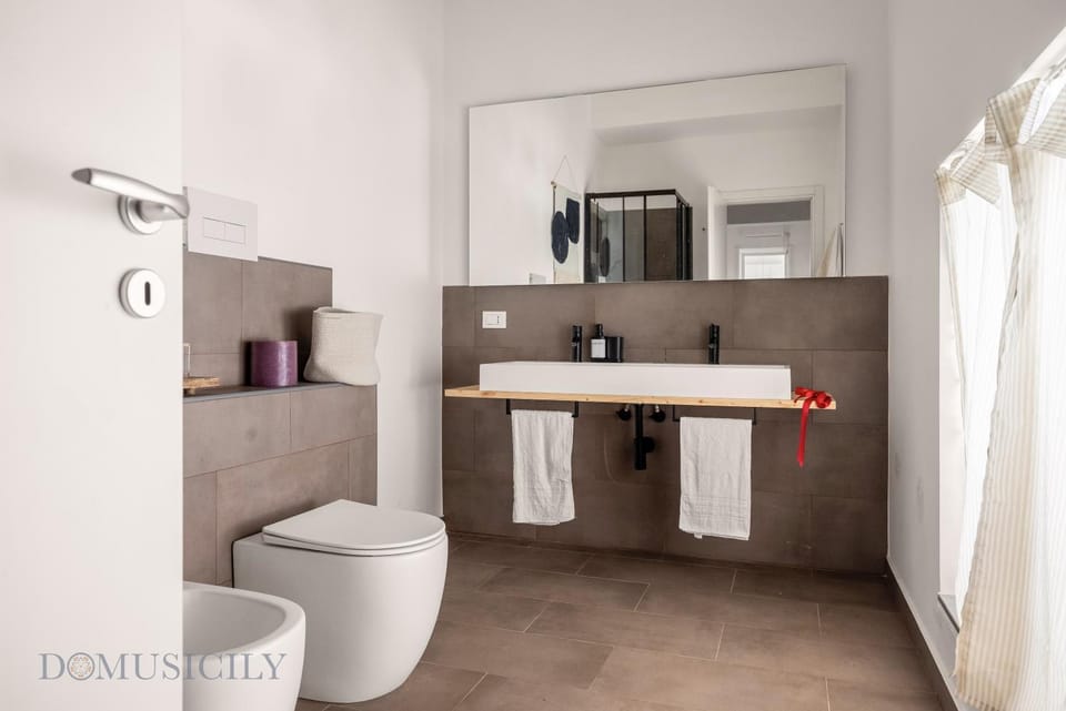 Loggiato dei Ventimiglia By DomuSicily Apartment in Palermo