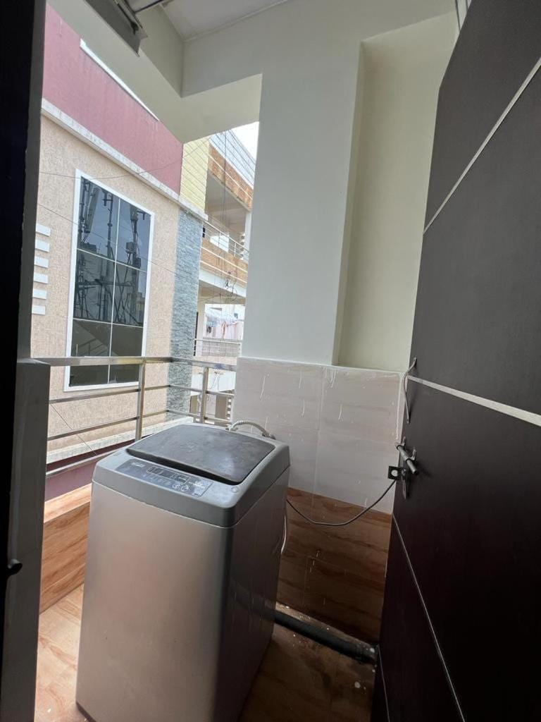 Family 1BHK Near AIG Apartment in Hyderabad