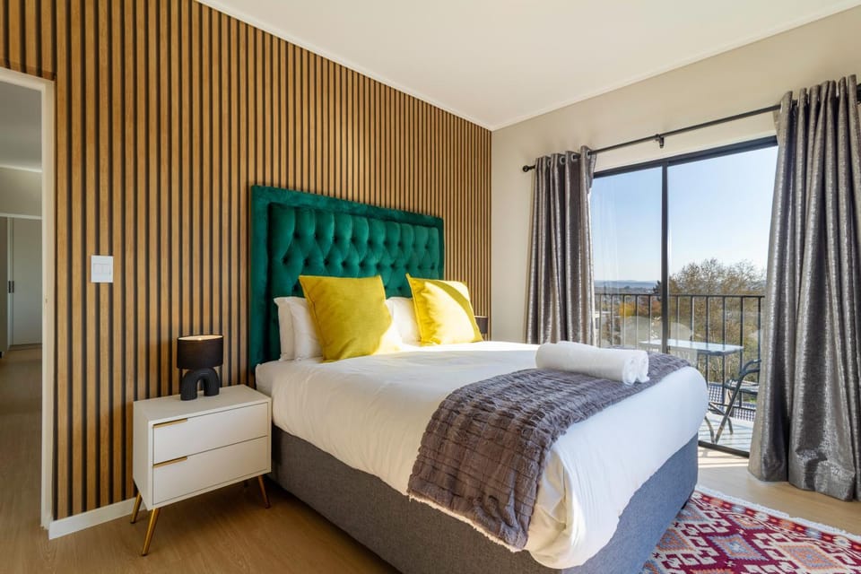 AlimamaSpaces Nomthandazo's akaru Apartment in Sandton