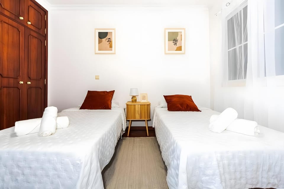 Property building, Living room, Bedroom
