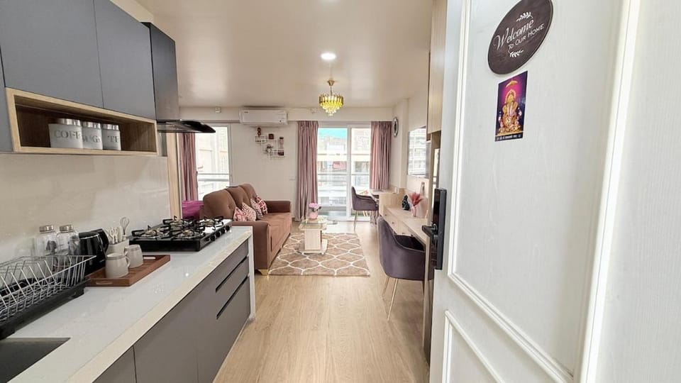 Airport Aroma Near Pune Airport Symbiosis College Apartment in Pune