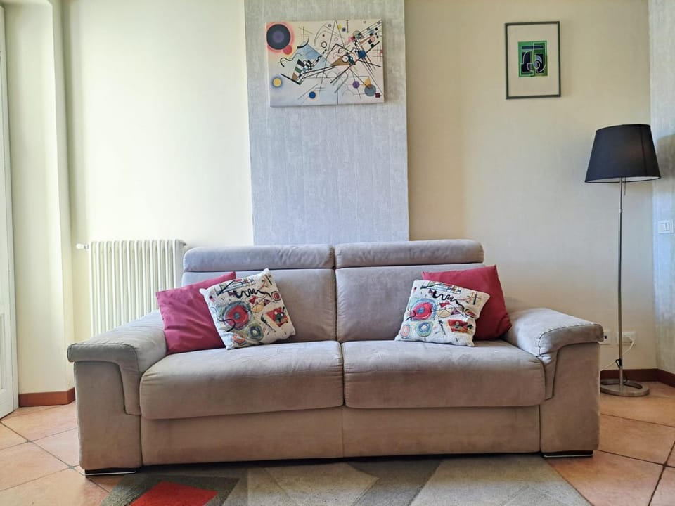 Como Art Apartment by Quokka 360 - Comfortable Apartment in Como Downtown Apartment in Como