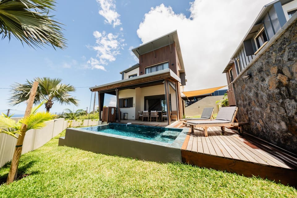 Garden, Balcony/Terrace, Swimming pool, sunbed