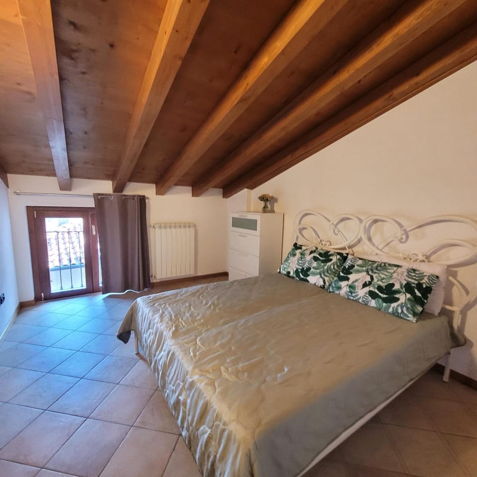 L'Antico Fienile Mountain Lake Iseo Hospitality House in Province of Brescia