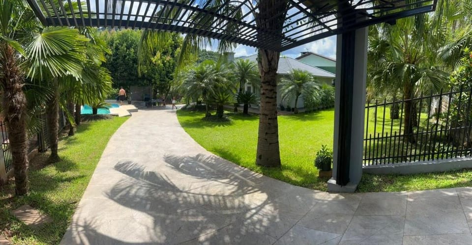 Garden, Garden view