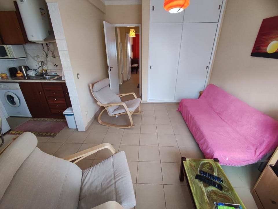 Communal lounge/ TV room, Living room