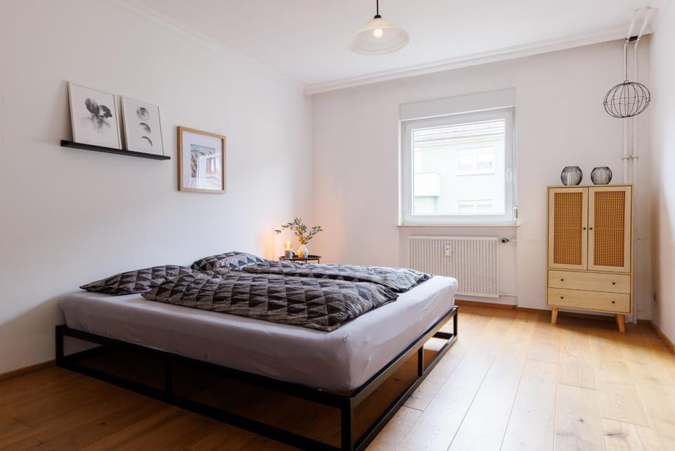 Bed, Photo of the whole room, Bedroom, wardrobe