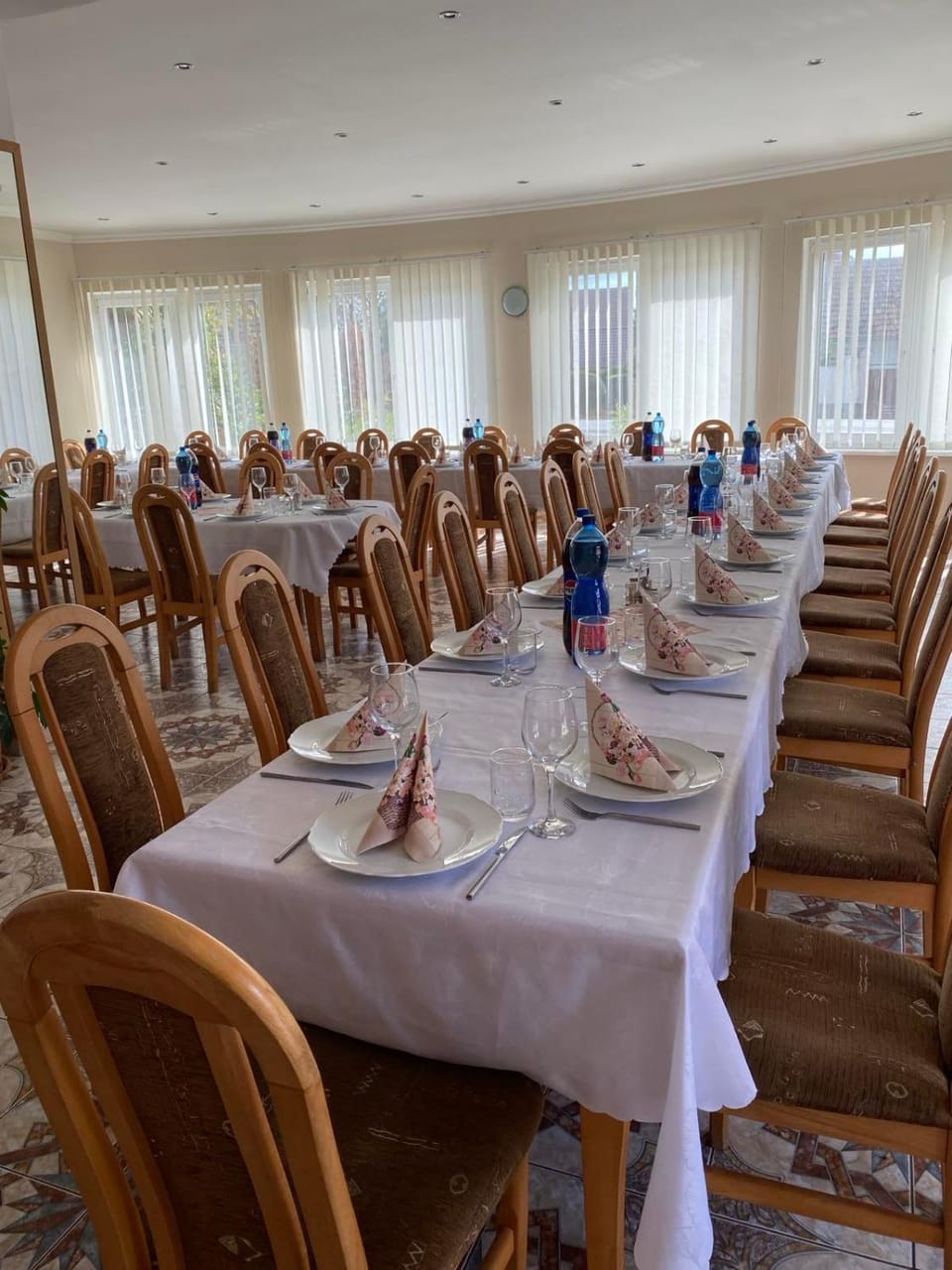 PENSION EUROPA - Diakovce SALA Bed and Breakfast in Slovakia
