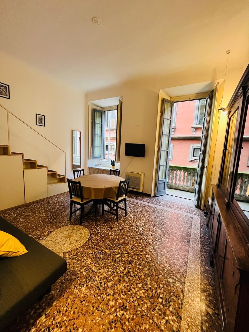 Via Lanzone 5 - VELO Apartment in Milan
