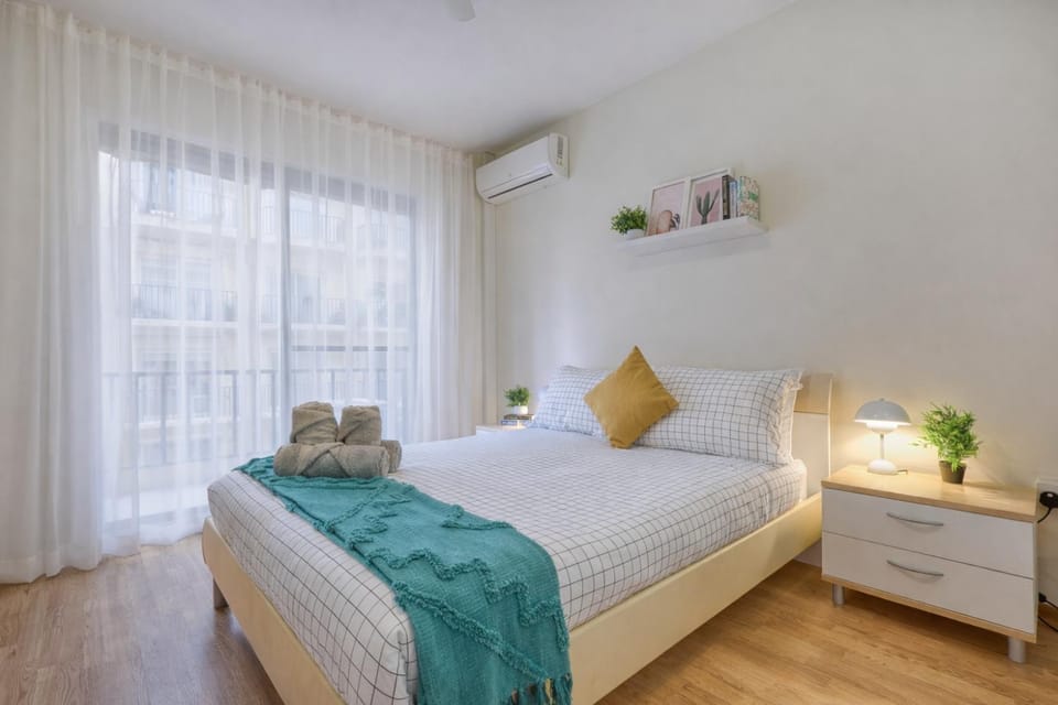 Bed, Balcony/Terrace, Photo of the whole room, Bedroom, air conditioner