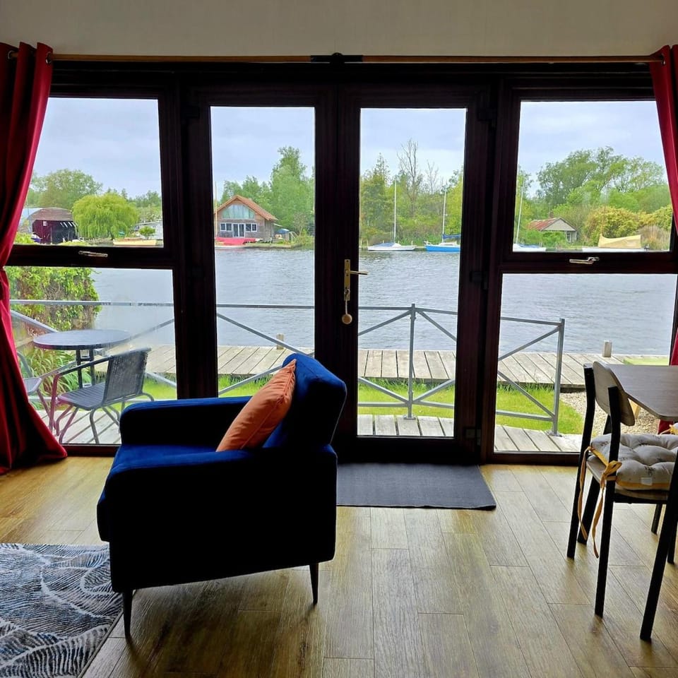 Garden view, Garden view, River view, River view