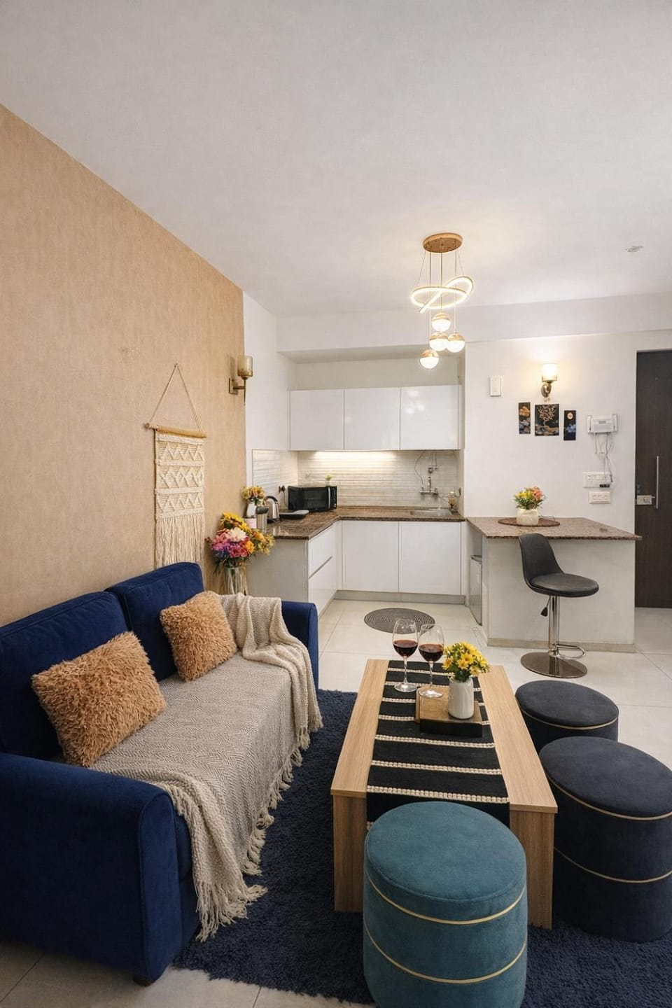 Kitchen or kitchenette, Living room, Seating area