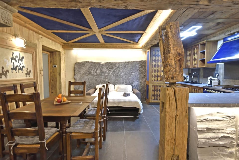 Lounge or bar