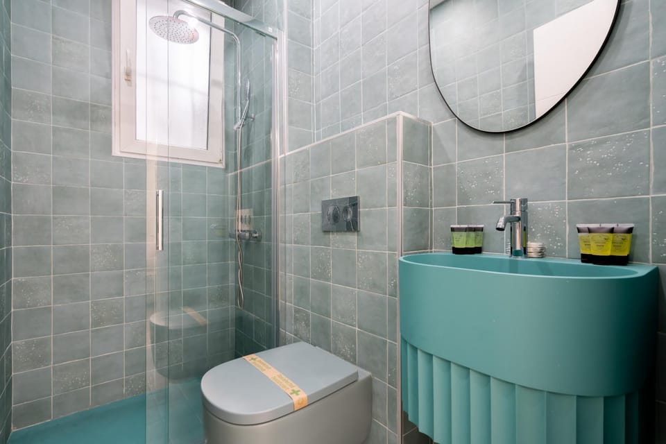 apartamento en retiro para 6 personas de alquiler temporal Apartment in Madrid