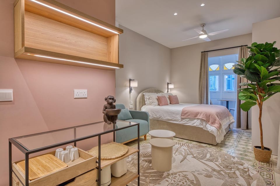 NORFOLK Suites Bed and Breakfast in Sliema