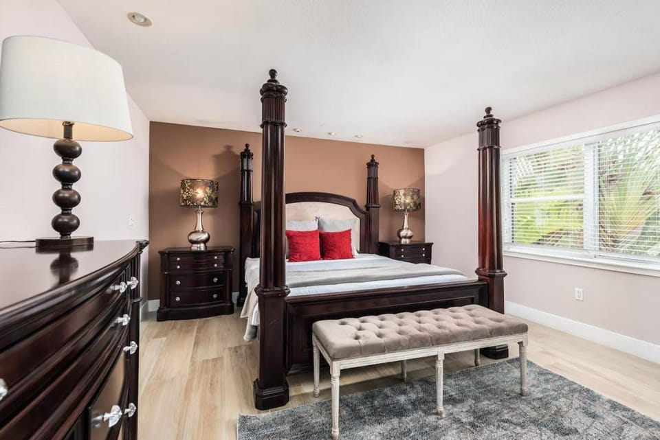 Villa Solvista Villa in Miami Shores