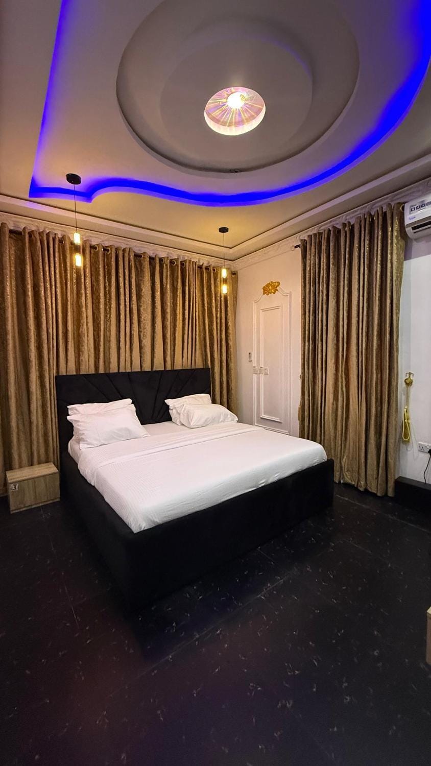 ZAPHOMEs Apartment in Nigeria