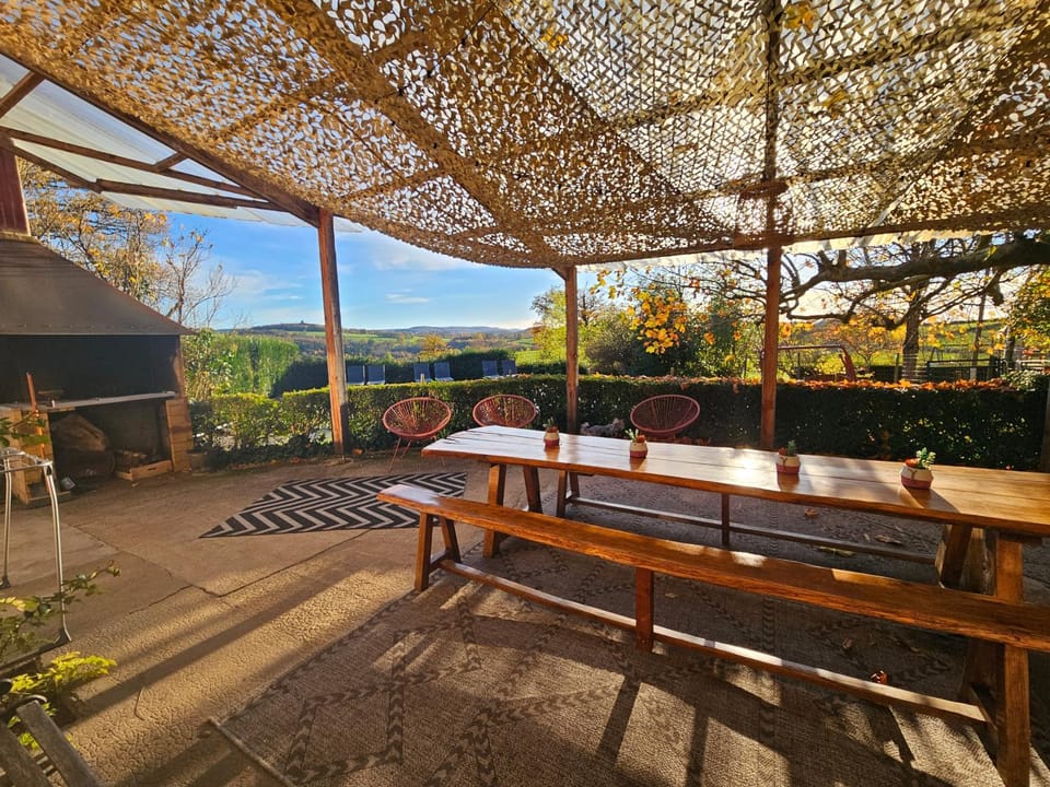 Natural landscape, View (from property/room), Balcony/Terrace, Garden view, Pool view