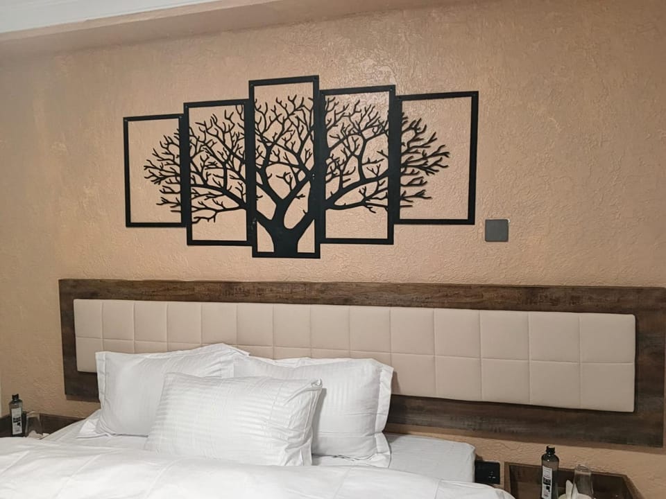 Wildberry Garden Resort Hotel in Kenya