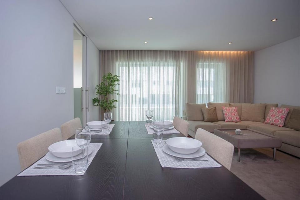 Balcony Dragao View with Parking by Liiiving Apartment in Porto