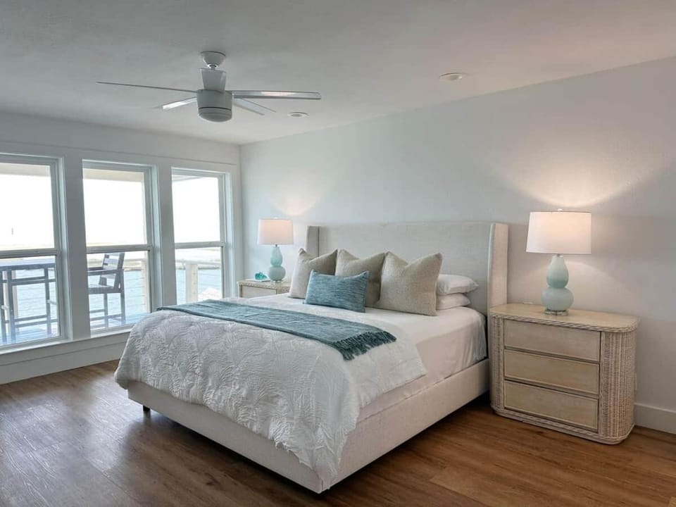 Blue Heron Hideaway House in Rockport