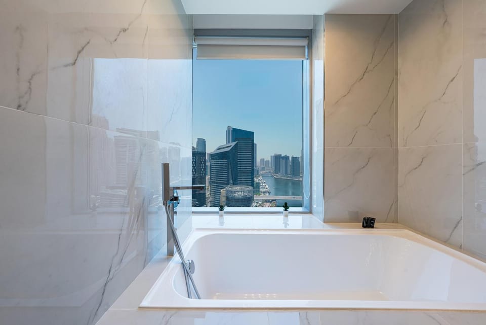 Bathroom, Bath