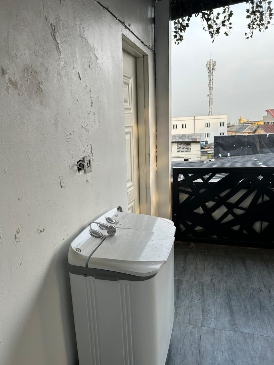 Stylish apartment with jacuzzi and rooftop terrace Apartment in Lagos