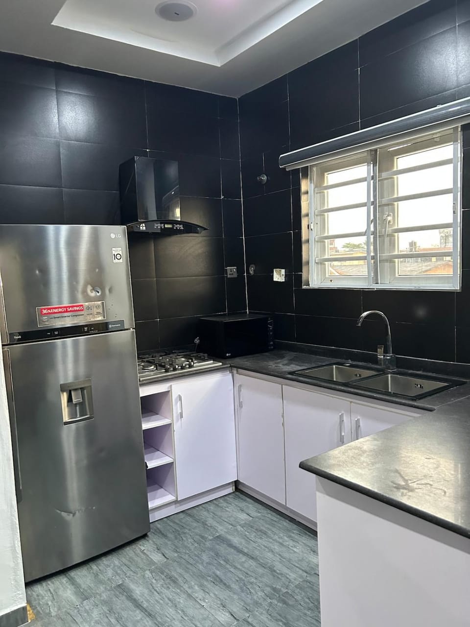 Stylish apartment with jacuzzi and rooftop terrace Apartment in Lagos
