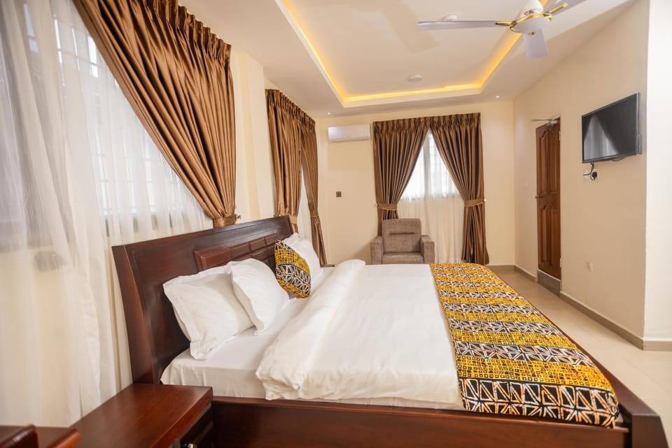 Twin City Hotel, Sekondi-Takoradi Ghana Hotel in Ghana