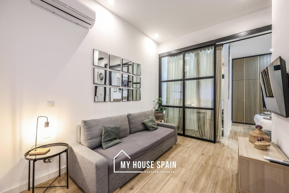MyHouseSpain - Acogedor apartamento cerca de Atocha II Apartment in Madrid