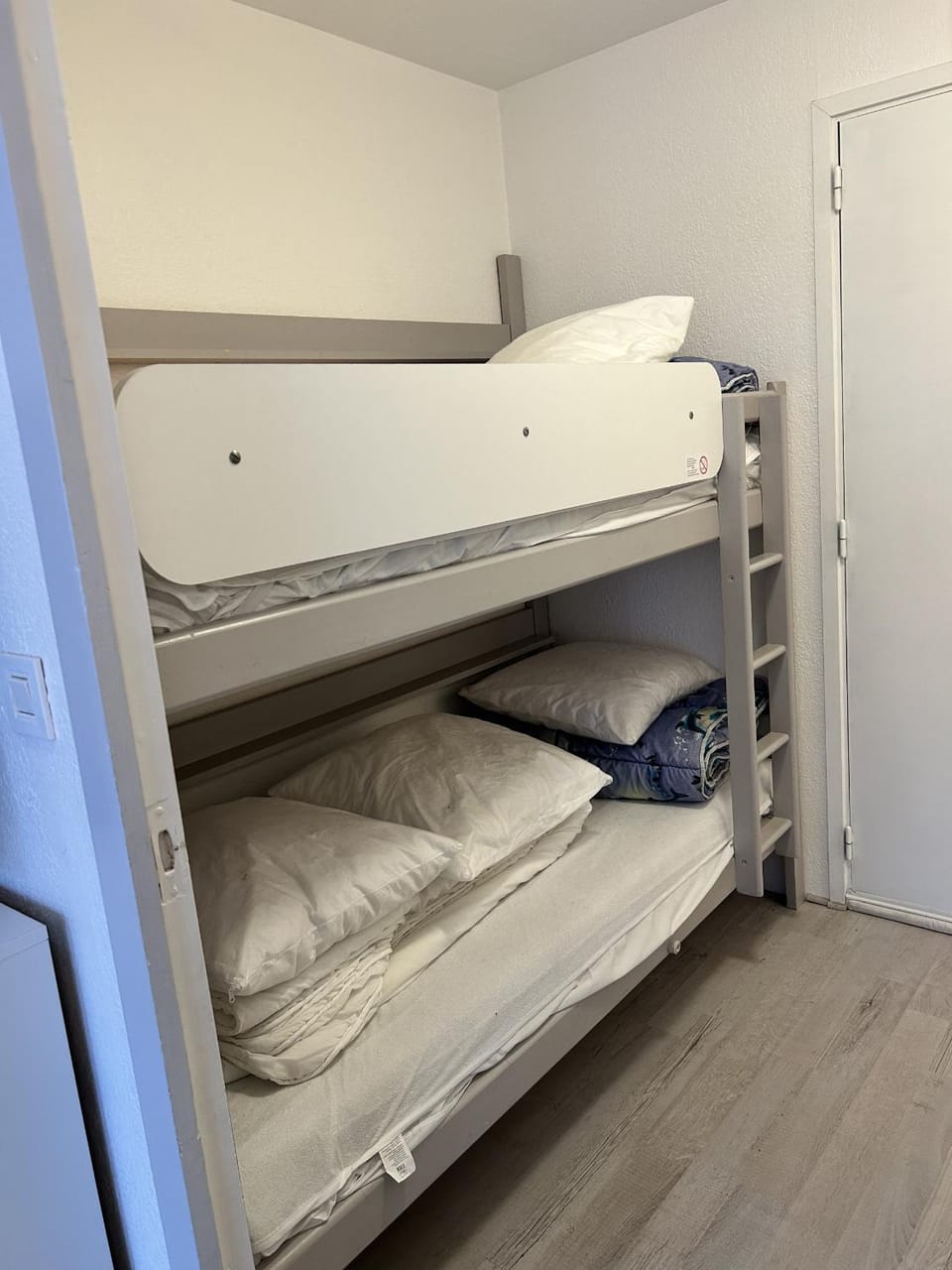 bunk bed
