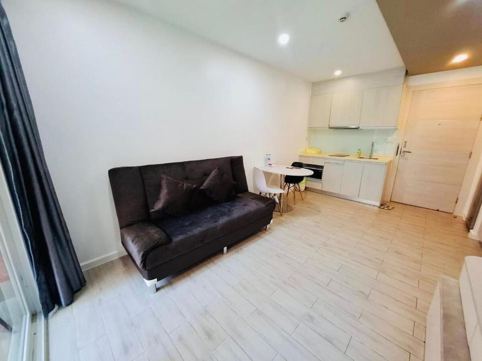 Seven Seas Jomtein 109 Apartment in Pattaya City