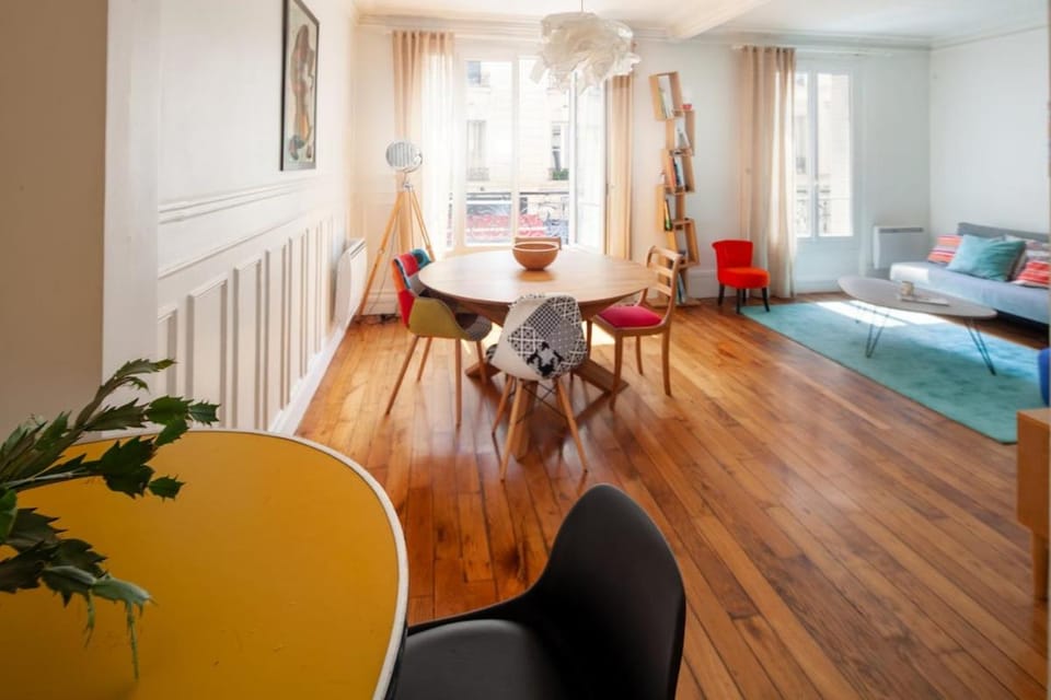 Appartement familial proche de la Tour Eiffel Apartment in Paris