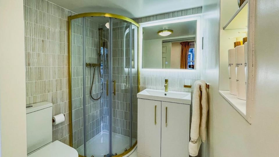 Fernhead Loft Apartment Apartment in City of Westminster