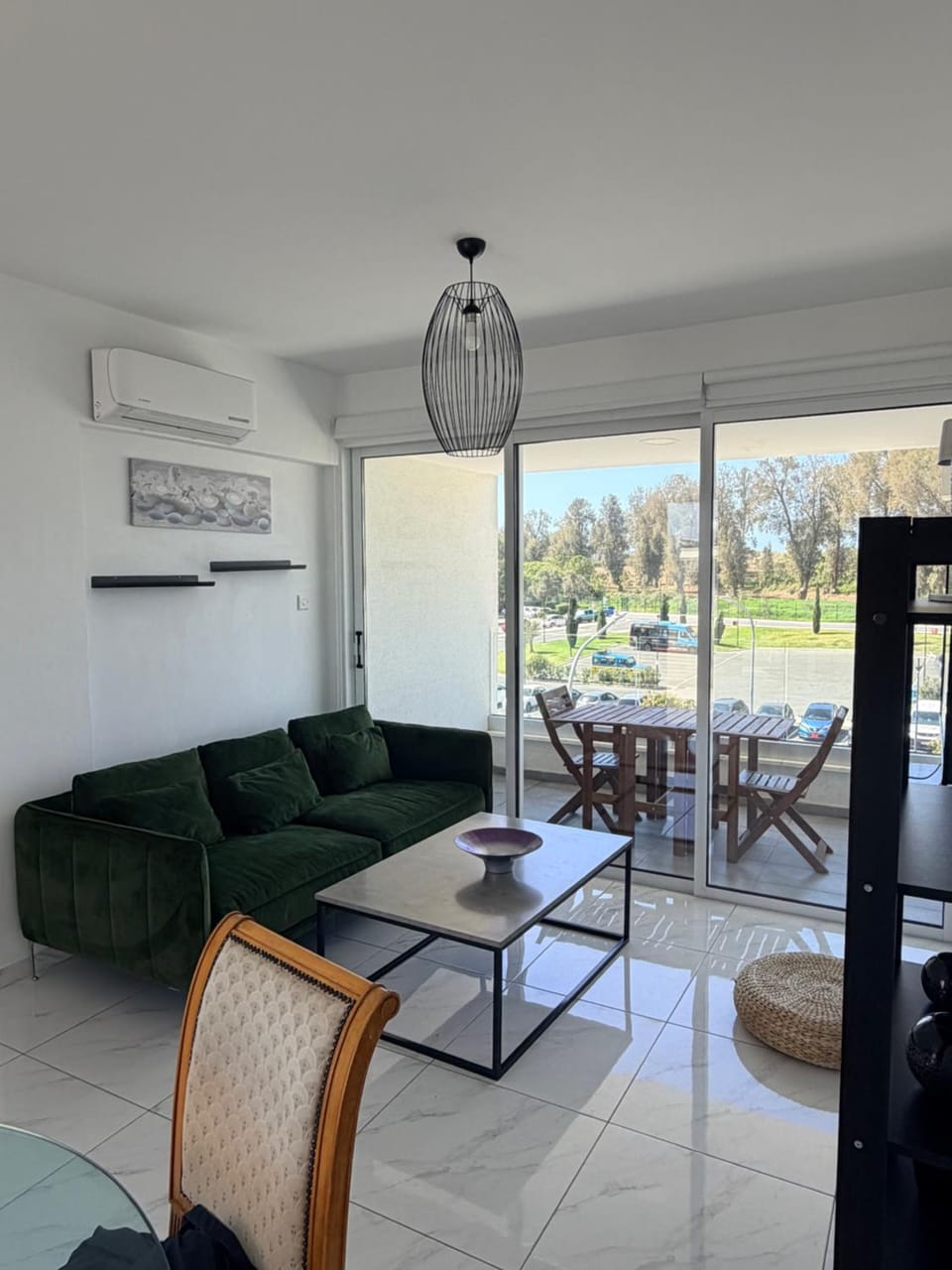 Patio, View (from property/room), Balcony/Terrace, Living room, Seating area