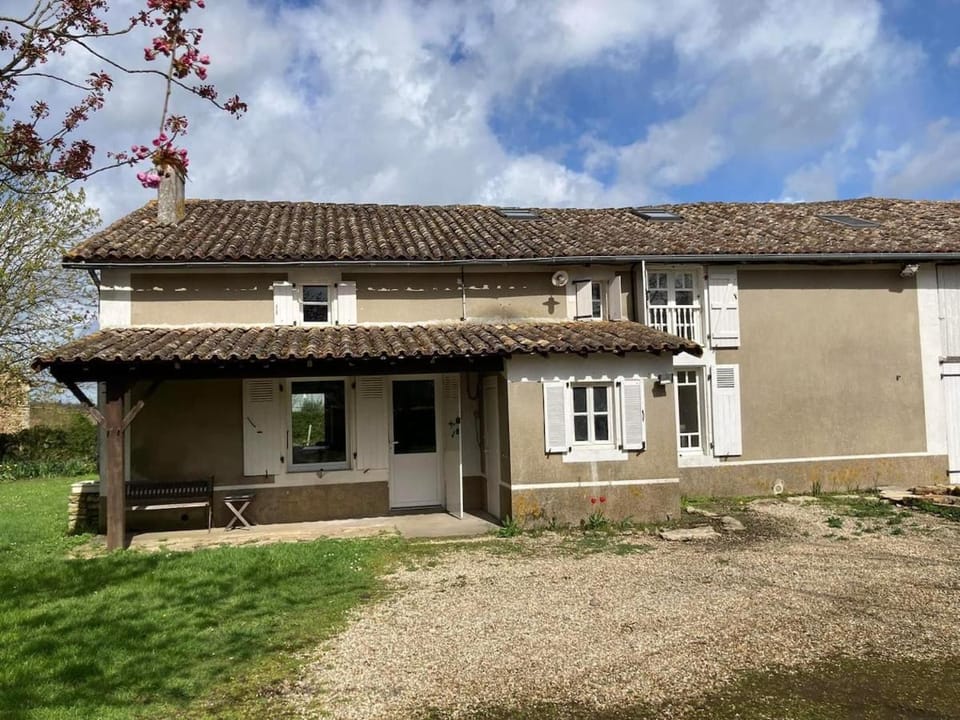 La maison du plessis House in Nouvelle-Aquitaine